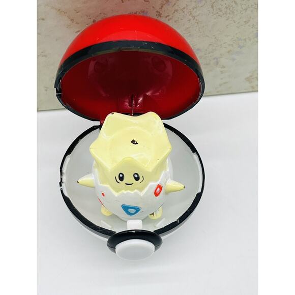 Togepi Pokemon Mini Figure w/ Poke Ball Nintendo Basic Fun (No Keychain) - Picture 2 of 10